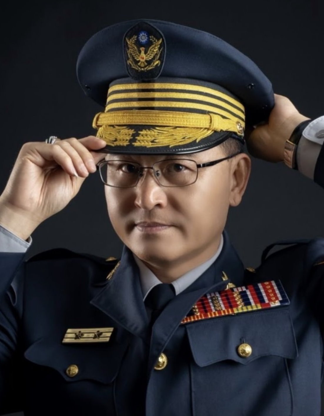  主任秘書  葉錫山